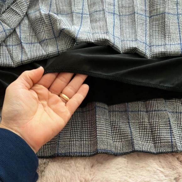 METROWEAR CHECKED MAXI PLEATED SKIRT SIZE S - Picture 4 of 8